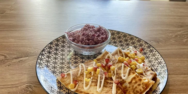 Sendvič nebo quesadilla podle výběru pro 1 či 2 osoby
