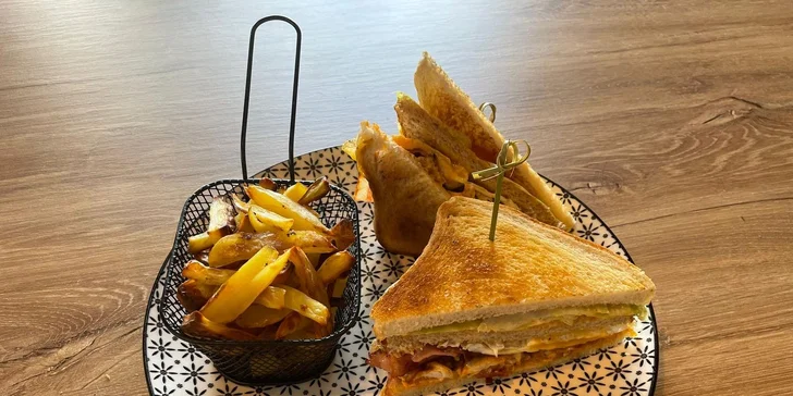 Sendvič nebo quesadilla podle výběru pro 1 či 2 osoby