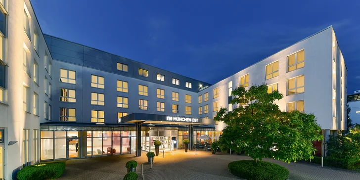 4* pobyt v centru Mnichova se snídaní, vstupem do saun a zoologické zahrady