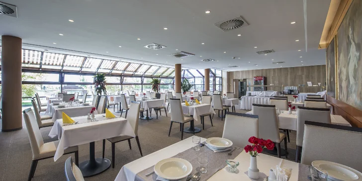 Rodinný rezort s výhledem na Gerlach: Zverofarma, megahřiště i animace