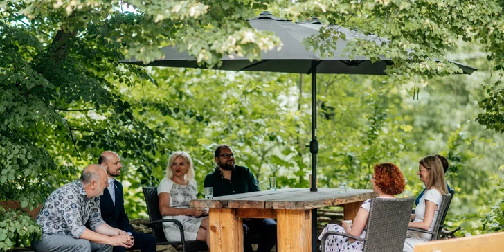 Útulné pokojíčky v Orlickém podhůří: snídaně, nordic walking i možnost krmení jelenů