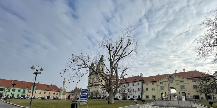 Pobyt v srdci Mikulova v Boutique hotelu Templ: snídaně, degustační menu s vinným párováním i noc zdarma