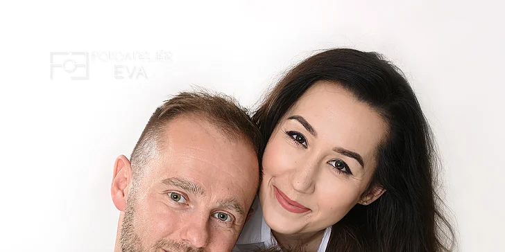 Hodina focení v ateliéru nebo venku: 20 či 40 snímků profesionální kvality