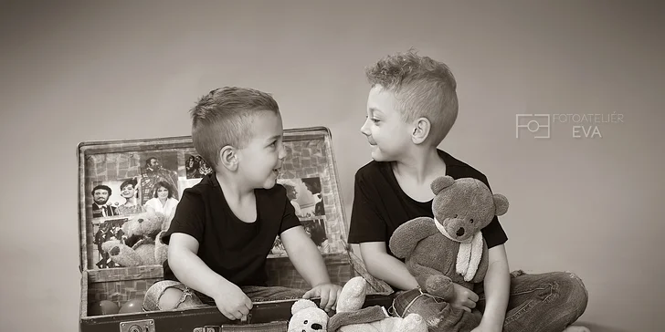 Hodina focení v ateliéru nebo venku: 20 či 40 snímků profesionální kvality
