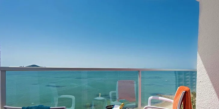 All inclusive dovolená ve Španělsku: 4* hotel AluaSun Doblemar přímo u pláže a s bazény
