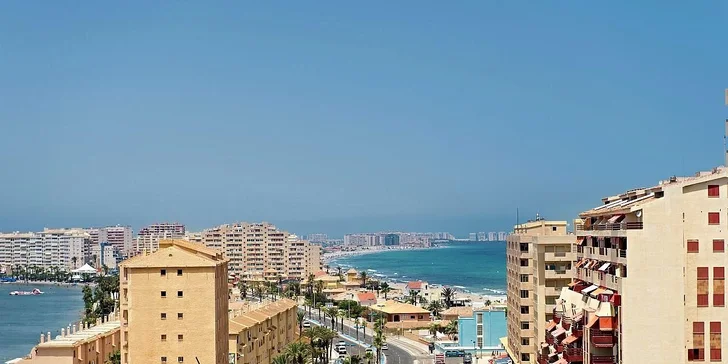 All inclusive dovolená ve Španělsku: 4* hotel AluaSun Doblemar přímo u pláže a s bazény