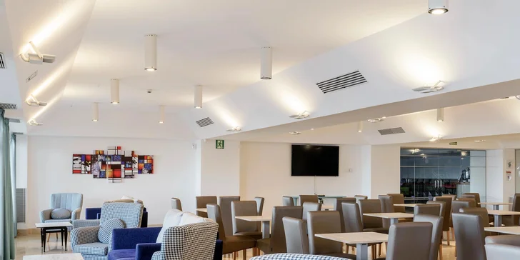 All inclusive dovolená ve Španělsku: 4* hotel AluaSun Doblemar přímo u pláže a s bazény