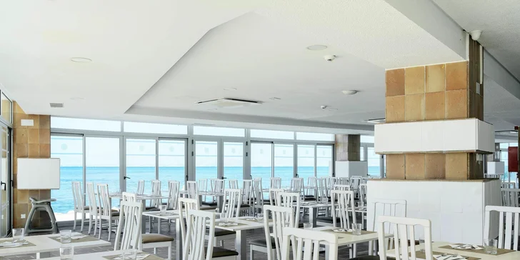 All inclusive dovolená ve Španělsku: 4* hotel AluaSun Doblemar přímo u pláže a s bazény