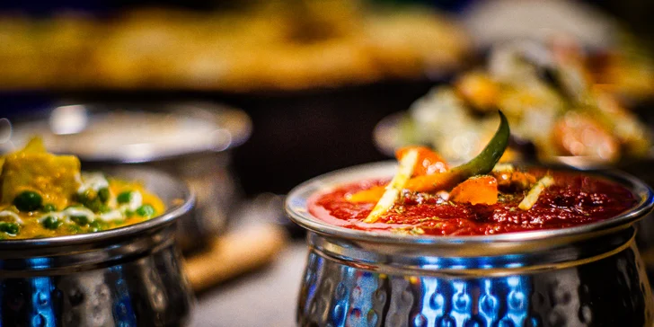 500–2 000 Kč na cokoliv v indické restauraci Pak Indian Masala