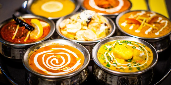 500–2 000 Kč na cokoliv v indické restauraci Pak Indian Masala