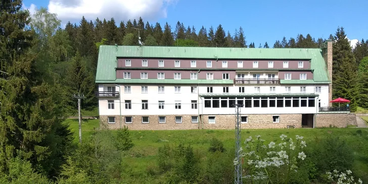 Jednoduché ubytování na Šumavě se snídaní pro 2–4 výletníky