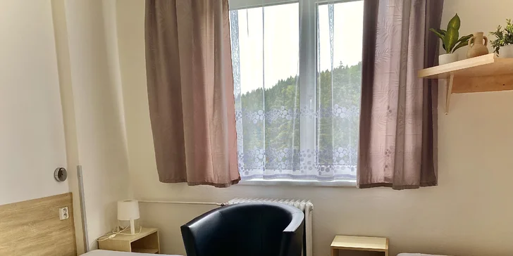Jednoduché ubytování na Šumavě se snídaní pro 2–4 výletníky