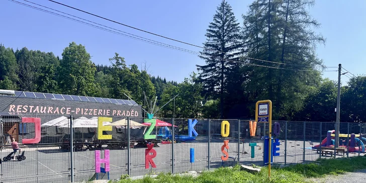 Penzion v Jeseníkách s polopenzí a bazénem: pokoje až pro 8 osob