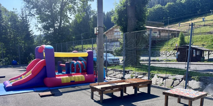 Penzion v Jeseníkách s polopenzí a bazénem: pokoje až pro 8 osob