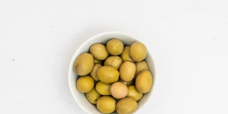 Originální perské menu s sebou pro 2 nebo 4 osoby: polévka, hlavní chod, salát i nápoj