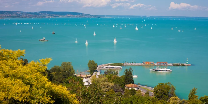 Pobyt u Balatonu: polopenze, neomezený wellness s vířivkou, saunou i adults only hodinami