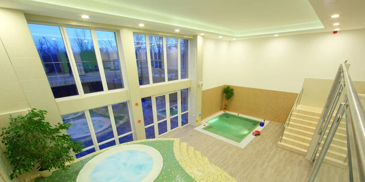 Pobyt u Balatonu: polopenze, neomezený wellness s vířivkou, saunou i adults only hodinami