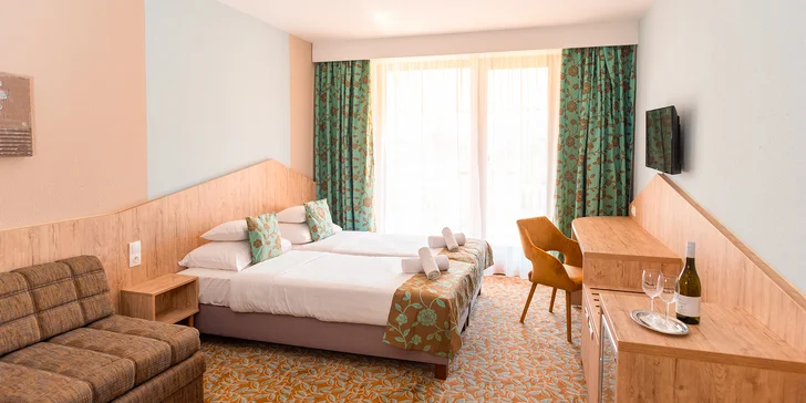 Pobyt u Balatonu: polopenze, neomezený wellness s vířivkou, saunou i adults only hodinami