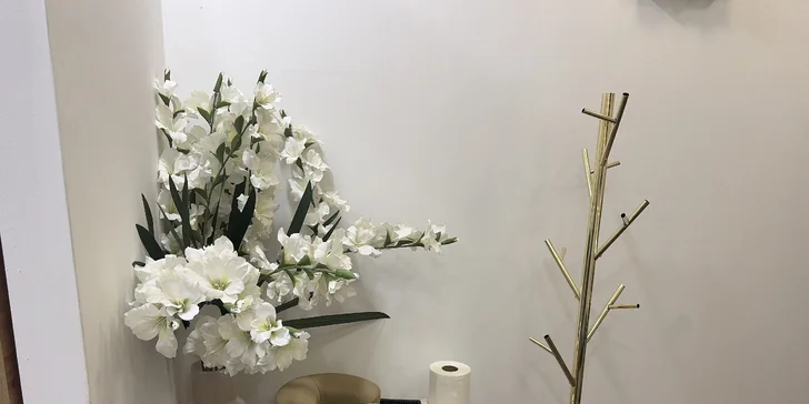 Ošetření pro všechny typy pleti: hydrodermabraze, hloubkové čištění i masáž obličeje