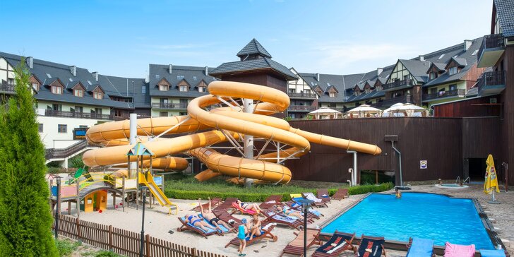 Dovolená v polských Krkonoších: hotel s polopenzí či plnou penzí, neomezený vstup do aquaparku
