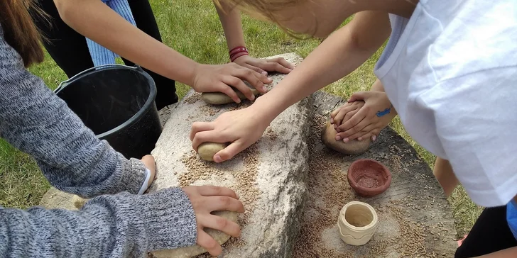 Zábavná archeologie: vstup do History Parku Ledčice pro děti i dospělé