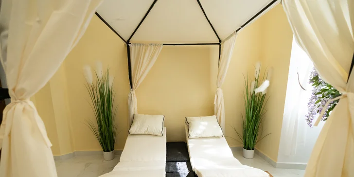 Zámek d'Este u Třeboně: pobyt se snídaní nebo i privátním wellness a zámeckým farmaparkem
