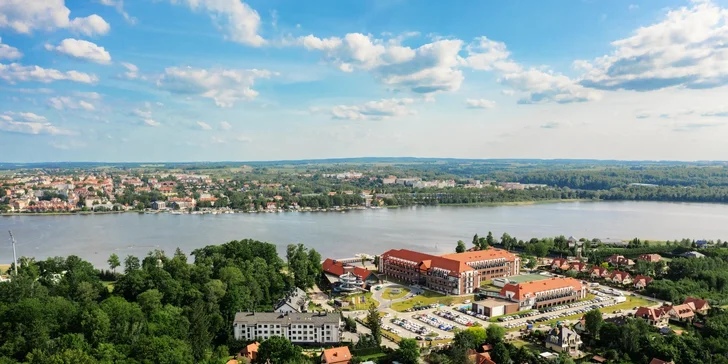 Luxusní 5* resort u Mazurských jezer: obří aquapark se saunami, polopenze i možnost spa procedur