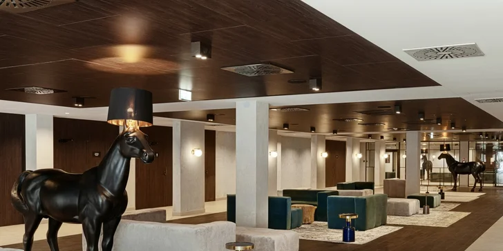 Luxusní 5* resort u Mazurských jezer: obří aquapark se saunami, polopenze i možnost spa procedur