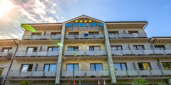 Pobyt u Slunečných jezer s polopenzí a wellness