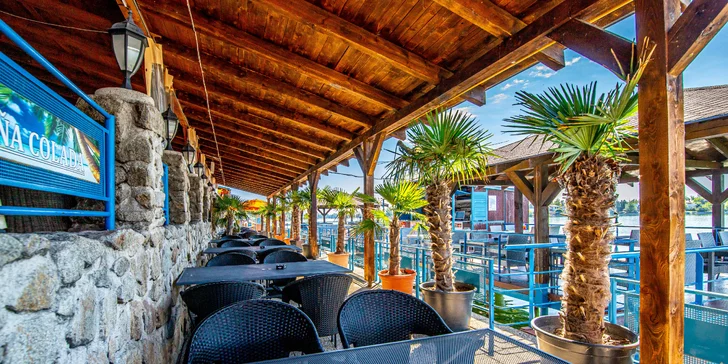 Sluneční jezera: 4* hotel s polopenzí a wellness i celodenním vstupem do aquaparku