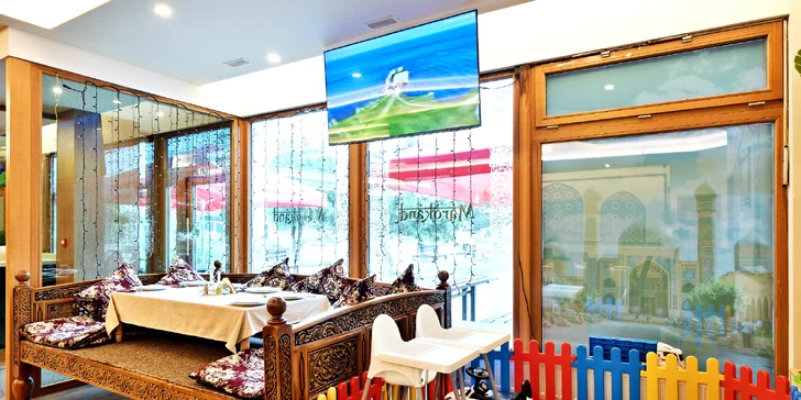Otevřené vouchery na 1 000 až 2 000 Kč do autentické uzbecké restaurace