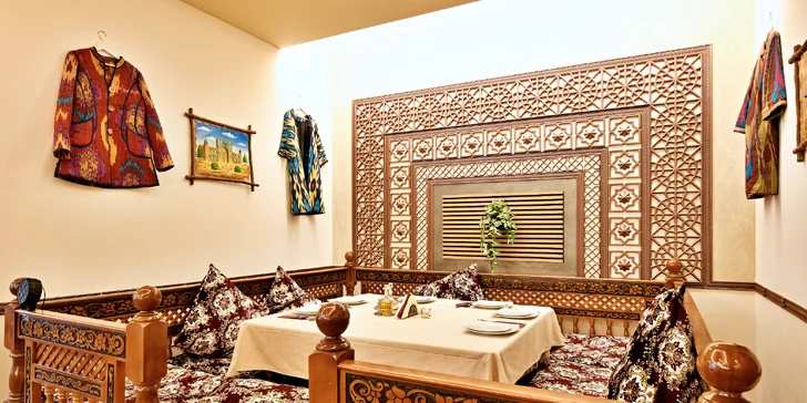 Otevřené vouchery na 1 000 až 2 000 Kč do autentické uzbecké restaurace