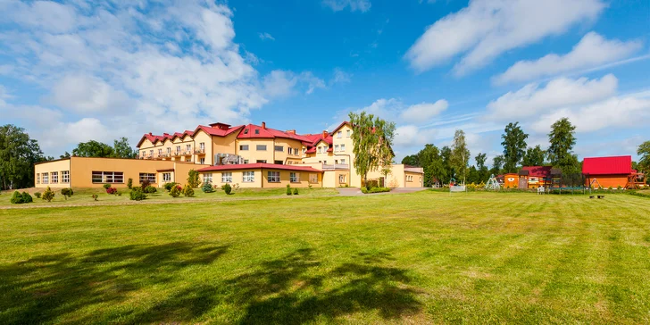 Hotel či domek u Baltu a jezera Bukowo: neomezený wellness, polopenze nebo snídaně
