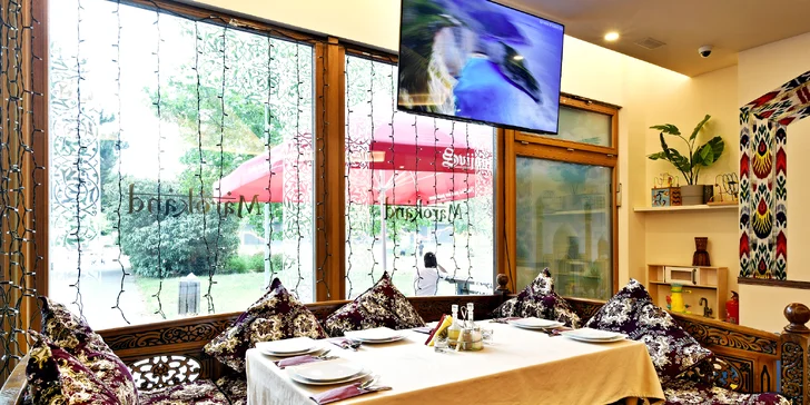 Otevřené vouchery na 1 000 až 2 000 Kč do autentické uzbecké restaurace