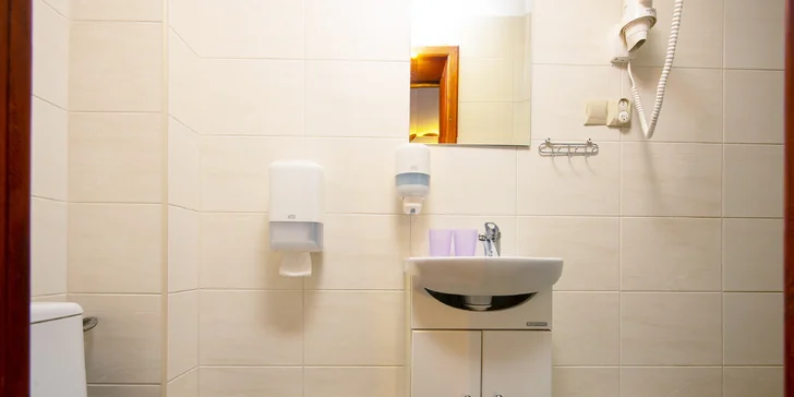 Aktivní odpočinek ve Vysokých Tatrách: snídaně či polopenze i privátní relax