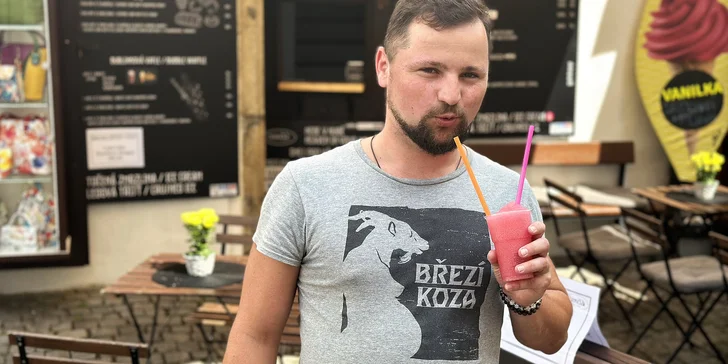 Alkoholické osvěžení pro 1 až 2 osoby: cuba libre nebo daiquiri