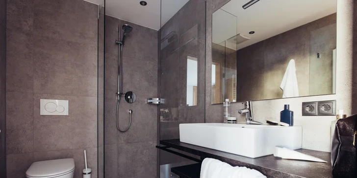 4* dovolená v Tyrolsku: polopenze plus, neomezeně wellness, v létě karta výhod v ceně