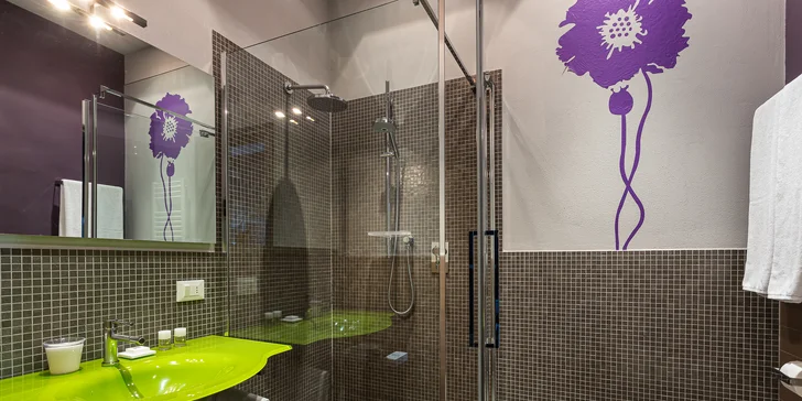 Boutique hotel Casadodici: oblíbený přístav Cesenatico nedaleko San Marina, možnost snídaní