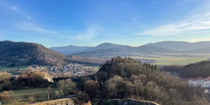 Pobyt pod Štramberskou Trúbou: výhled na historické náměstí, snídaně či polopenze