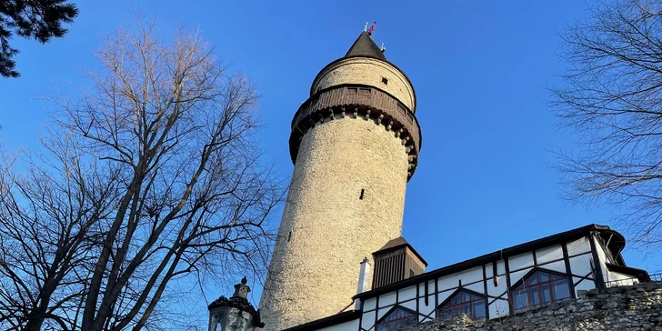 Pobyt pod Štramberskou Trúbou: výhled na historické náměstí, snídaně či polopenze