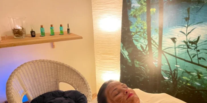 Detoxikační rituál: masáž s rašelinou a baňkami i ošetřením obličeje
