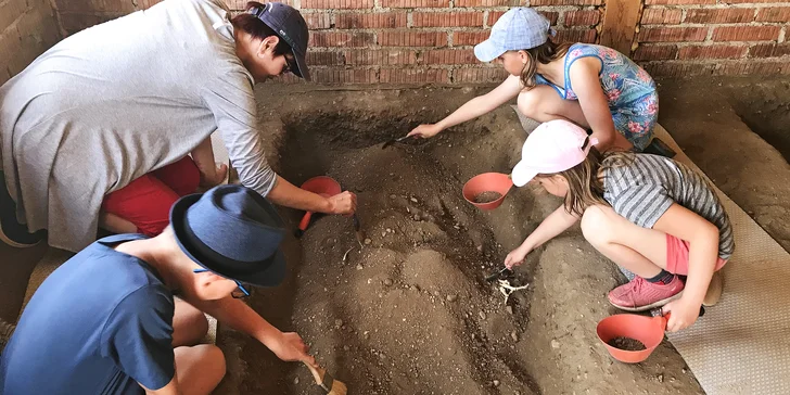 Zábavná archeologie: vstup do History Parku Ledčice pro děti i dospělé