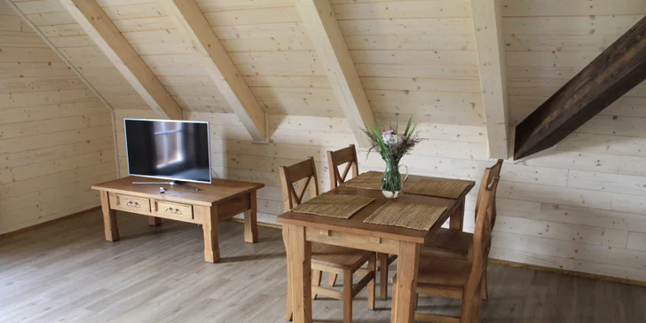 Máchův kraj: krásné apartmány v Ralsku až pro 5 osob, rybníček, super na výlety i kola