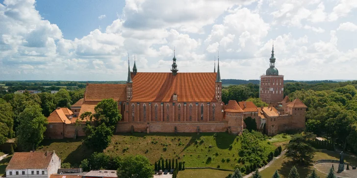 Viselská laguna: moderní domky a apartmány se snídaní a saunou, lanový park, v létě bazén