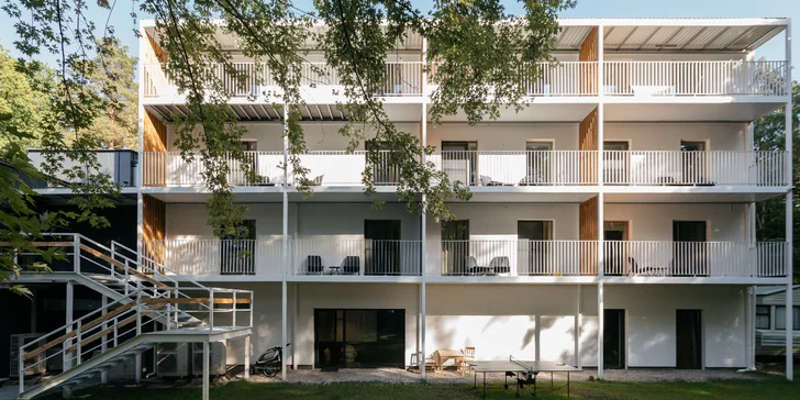 Viselská laguna: moderní domky a apartmány se snídaní a saunou, lanový park, v létě bazén