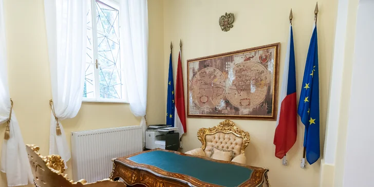 Zámek d'Este u Třeboně: pobyt se snídaní nebo i privátním wellness a zámeckým farmaparkem