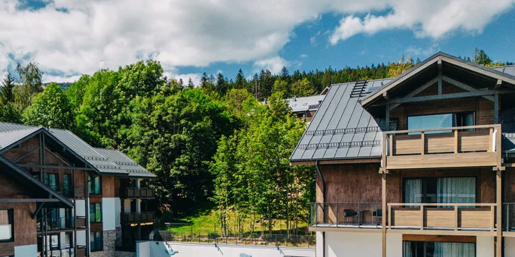 Świeradów-Zdrój: krásné nové apartmány, moderní wellness a snídaně nebo polopenze
