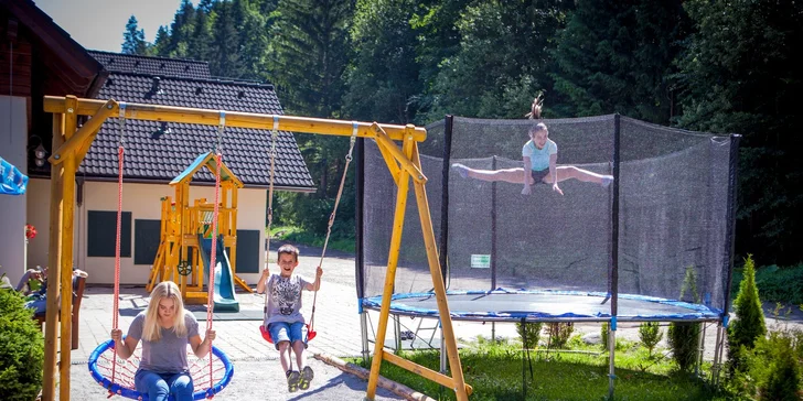 Penzion v Bystré u Nízkých Tater: polopenze, sauny, vířivka i zapůjčení kol pro celou rodinu