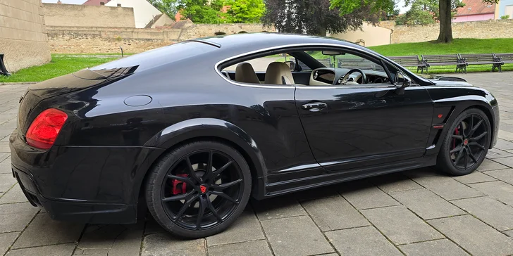 Bentley Continental: 15 min. spolujízdy nebo až 60 min. řízení i s focením a knihou