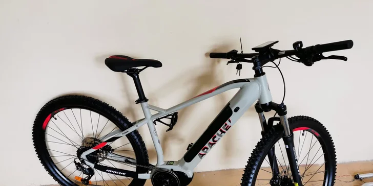 Půjčení elektrokol Apache na 1, 2 nebo 6 dní: výdrž baterie až 130 km